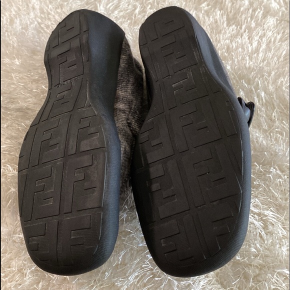 Authentic Fendi loafers shoes - Picture 6 of 10